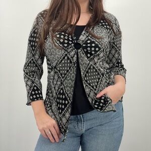 Janeric Y2k Black & White 3/4 Sleeve Stretchy Top Medium